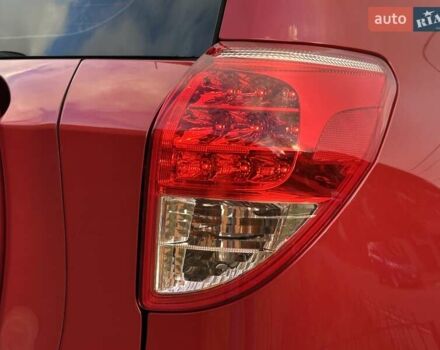 Тойота РАВ 4 2008 в Одессе на Automoto.ua Красный Тойота РАВ 4, объемом двигателя 2.36 л и пробегом 200 тыс. км за 10500 $, фото 27 на Automoto.ua