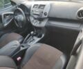 Червоний Тойота РАВ 4, об'ємом двигуна 2 л та пробігом 230 тис. км за 4650 $, фото 4 на Automoto.ua