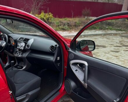 Красный Тойота РАВ 4, объемом двигателя 2 л и пробегом 131 тыс. км за 12999 $, фото 17 на Automoto.ua