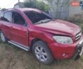 Червоний Тойота РАВ 4, об'ємом двигуна 2 л та пробігом 250 тис. км за 4650 $, фото 3 на Automoto.ua