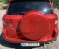Красный Тойота РАВ 4, объемом двигателя 2 л и пробегом 229 тыс. км за 11200 $, фото 3 на Automoto.ua