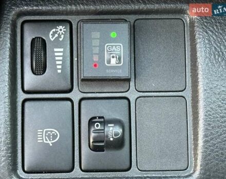 Красный Тойота РАВ 4, объемом двигателя 2 л и пробегом 174 тыс. км за 10999 $, фото 43 на Automoto.ua