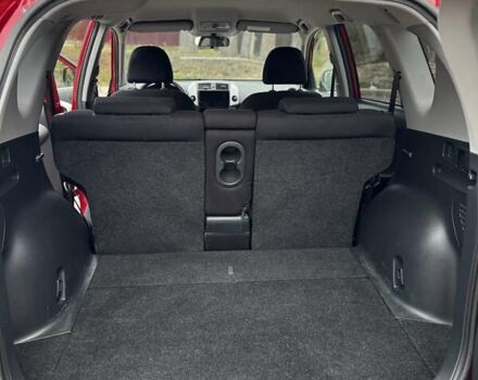 Червоний Тойота РАВ 4, об'ємом двигуна 2 л та пробігом 131 тис. км за 12999 $, фото 14 на Automoto.ua