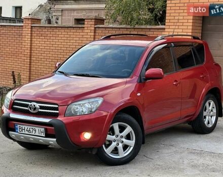 Тойота РАВ 4 2008 в Одессе на Automoto.ua Красный Тойота РАВ 4, объемом двигателя 2.36 л и пробегом 200 тыс. км за 10500 $, фото 1 на Automoto.ua