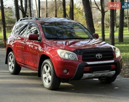 Красный Тойота РАВ 4, объемом двигателя 2 л и пробегом 174 тыс. км за 10999 $, фото 2 на Automoto.ua