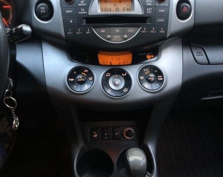 Красный Тойота РАВ 4, объемом двигателя 2 л и пробегом 232 тыс. км за 8999 $, фото 21 на Automoto.ua