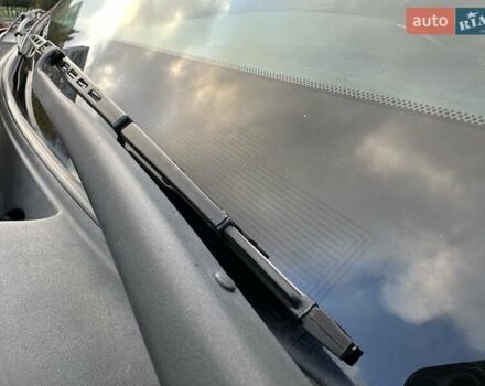 Красный Тойота РАВ 4, объемом двигателя 2.36 л и пробегом 200 тыс. км за 9999 $, фото 123 на Automoto.ua