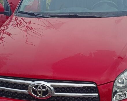 Тойота РАВ 4 2008 в Южное на Automoto.ua Красный Тойота РАВ 4, объемом двигателя 2 л и пробегом 79 тыс. км за 13000 $, фото 2 на Automoto.ua