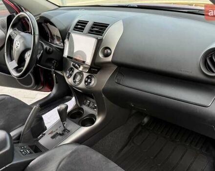 Красный Тойота РАВ 4, объемом двигателя 2 л и пробегом 137 тыс. км за 13699 $, фото 34 на Automoto.ua