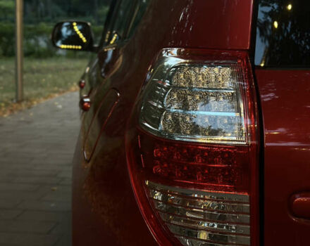 Красный Тойота РАВ 4, объемом двигателя 2.2 л и пробегом 212 тыс. км за 14999 $, фото 9 на Automoto.ua