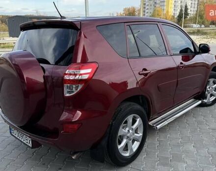 Красный Тойота РАВ 4, объемом двигателя 2 л и пробегом 137 тыс. км за 13699 $, фото 7 на Automoto.ua