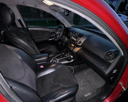 Червоний Тойота РАВ 4, об'ємом двигуна 1.99 л та пробігом 230 тис. км за 14000 $, фото 15 на Automoto.ua