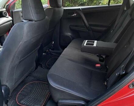 Красный Тойота РАВ 4, объемом двигателя 2 л и пробегом 238 тыс. км за 15400 $, фото 17 на Automoto.ua