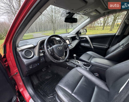 Червоний Тойота РАВ 4, об'ємом двигуна 2.49 л та пробігом 190 тис. км за 16499 $, фото 14 на Automoto.ua