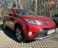 Красный Тойота РАВ 4, объемом двигателя 2 л и пробегом 120 тыс. км за 16444 $, фото 1 на Automoto.ua