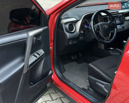 Червоний Тойота РАВ 4, об'ємом двигуна 2.23 л та пробігом 73 тис. км за 21900 $, фото 14 на Automoto.ua