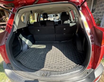 Красный Тойота РАВ 4, объемом двигателя 2 л и пробегом 228 тыс. км за 14000 $, фото 3 на Automoto.ua