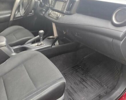 Красный Тойота РАВ 4, объемом двигателя 2.49 л и пробегом 172 тыс. км за 16490 $, фото 8 на Automoto.ua