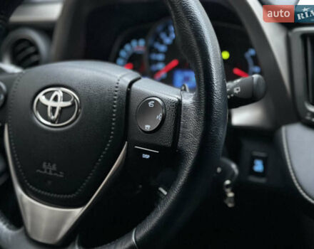 Червоний Тойота РАВ 4, об'ємом двигуна 2.23 л та пробігом 73 тис. км за 21900 $, фото 19 на Automoto.ua