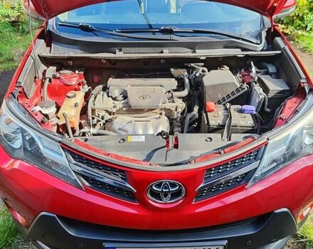 Тойота РАВ 4 2015 у Кривому Розі на Automoto.ua Червоний Тойота РАВ 4, об'ємом двигуна 2.49 л та пробігом 88 тис. км за 17500 $, фото 3 на Automoto.ua