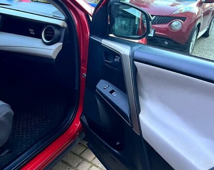 Красный Тойота РАВ 4, объемом двигателя 2.5 л и пробегом 206 тыс. км за 15200 $, фото 12 на Automoto.ua