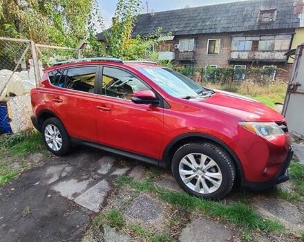 Тойота РАВ 4 2015 у Кривому Розі на Automoto.ua Червоний Тойота РАВ 4, об'ємом двигуна 2.49 л та пробігом 88 тис. км за 17500 $, фото 1 на Automoto.ua