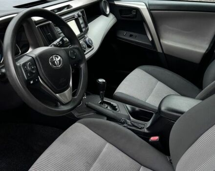 Червоний Тойота РАВ 4, об'ємом двигуна 2.5 л та пробігом 115 тис. км за 14900 $, фото 4 на Automoto.ua