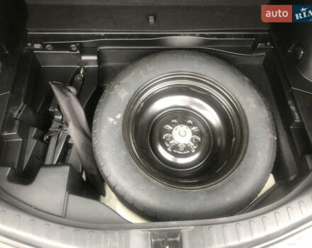 Красный Тойота РАВ 4, объемом двигателя 2.49 л и пробегом 98 тыс. км за 17400 $, фото 13 на Automoto.ua