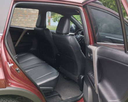 Червоний Тойота РАВ 4, об'ємом двигуна 2.2 л та пробігом 126 тис. км за 22500 $, фото 7 на Automoto.ua