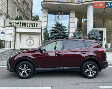 Красный Тойота РАВ 4, объемом двигателя 1.99 л и пробегом 81 тыс. км за 23000 $, фото 4 на Automoto.ua