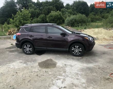 Красный Тойота РАВ 4, объемом двигателя 2.49 л и пробегом 98 тыс. км за 17400 $, фото 3 на Automoto.ua