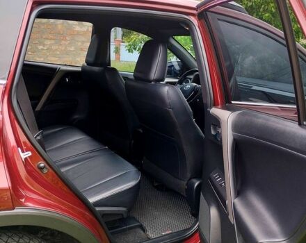 Красный Тойота РАВ 4, объемом двигателя 2.2 л и пробегом 126 тыс. км за 23000 $, фото 3 на Automoto.ua