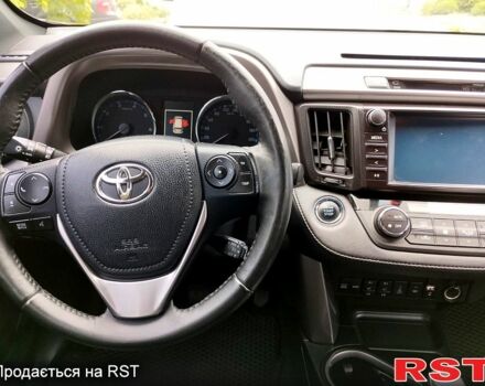 Красный Тойота РАВ 4, объемом двигателя 2.2 л и пробегом 126 тыс. км за 23000 $, фото 6 на Automoto.ua