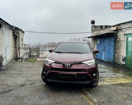 Красный Тойота РАВ 4, объемом двигателя 2.23 л и пробегом 214 тыс. км за 22000 $, фото 2 на Automoto.ua
