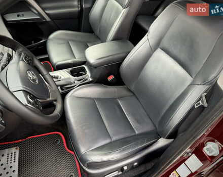 Красный Тойота РАВ 4, объемом двигателя 2.23 л и пробегом 155 тыс. км за 24000 $, фото 6 на Automoto.ua