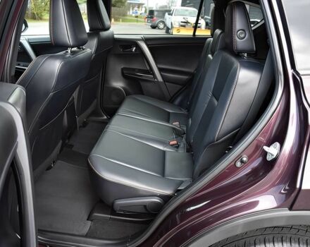 Червоний Тойота РАВ 4, об'ємом двигуна 2.5 л та пробігом 78 тис. км за 7200 $, фото 13 на Automoto.ua