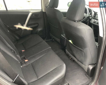 Красный Тойота РАВ 4, объемом двигателя 2.49 л и пробегом 98 тыс. км за 17400 $, фото 10 на Automoto.ua