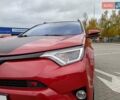 Красный Тойота РАВ 4, объемом двигателя 2.49 л и пробегом 143 тыс. км за 24000 $, фото 1 на Automoto.ua