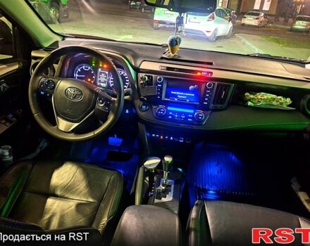 Красный Тойота РАВ 4, объемом двигателя 2.2 л и пробегом 189 тыс. км за 18500 $, фото 6 на Automoto.ua