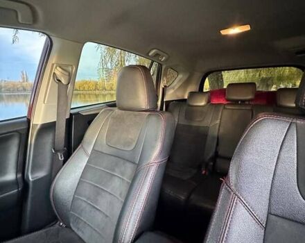 Красный Тойота РАВ 4, объемом двигателя 1.99 л и пробегом 218 тыс. км за 19300 $, фото 25 на Automoto.ua