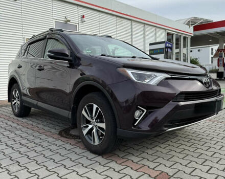 Тойота РАВ 4 2017 в Хмельницком на Automoto.ua Красный Тойота РАВ 4, объемом двигателя 2.49 л и пробегом 157 тыс. км за 21200 $, фото 2 на Automoto.ua