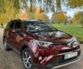 Красный Тойота РАВ 4, объемом двигателя 1.99 л и пробегом 218 тыс. км за 19300 $, фото 1 на Automoto.ua