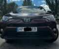 Красный Тойота РАВ 4, объемом двигателя 2 л и пробегом 82 тыс. км за 21500 $, фото 1 на Automoto.ua