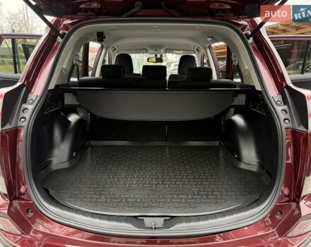 Красный Тойота РАВ 4, объемом двигателя 2.23 л и пробегом 112 тыс. км за 23500 $, фото 68 на Automoto.ua