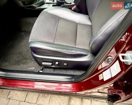 Червоний Тойота РАВ 4, об'ємом двигуна 2.23 л та пробігом 44 тис. км за 28500 $, фото 13 на Automoto.ua