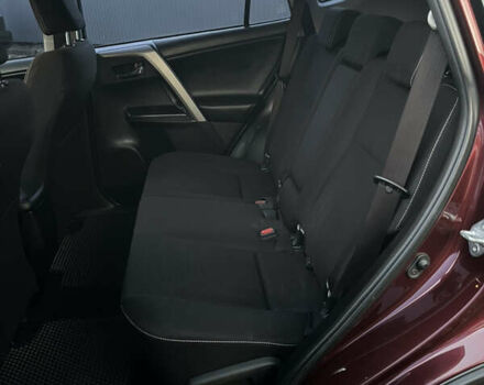 Красный Тойота РАВ 4, объемом двигателя 1.99 л и пробегом 96 тыс. км за 21000 $, фото 9 на Automoto.ua