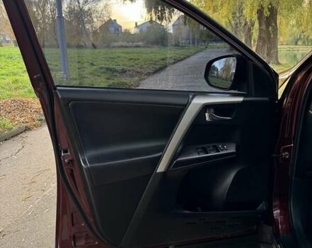 Красный Тойота РАВ 4, объемом двигателя 1.99 л и пробегом 218 тыс. км за 19300 $, фото 15 на Automoto.ua