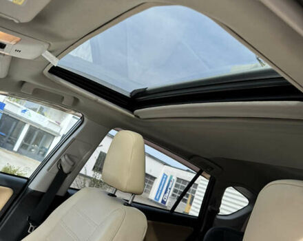 Тойота РАВ 4 2017 в Хмельницком на Automoto.ua Красный Тойота РАВ 4, объемом двигателя 2.49 л и пробегом 157 тыс. км за 21200 $, фото 10 на Automoto.ua