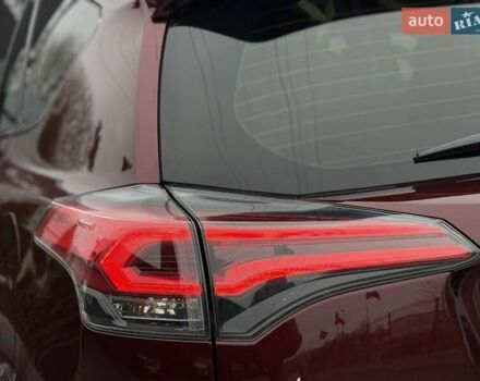 Красный Тойота РАВ 4, объемом двигателя 2.23 л и пробегом 112 тыс. км за 23500 $, фото 25 на Automoto.ua