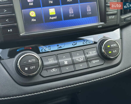 Красный Тойота РАВ 4, объемом двигателя 2.49 л и пробегом 77 тыс. км за 22000 $, фото 39 на Automoto.ua